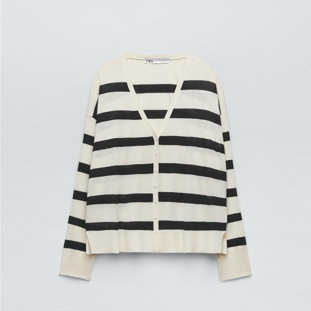 Zara Women's Cream and Black Striped Cardigan